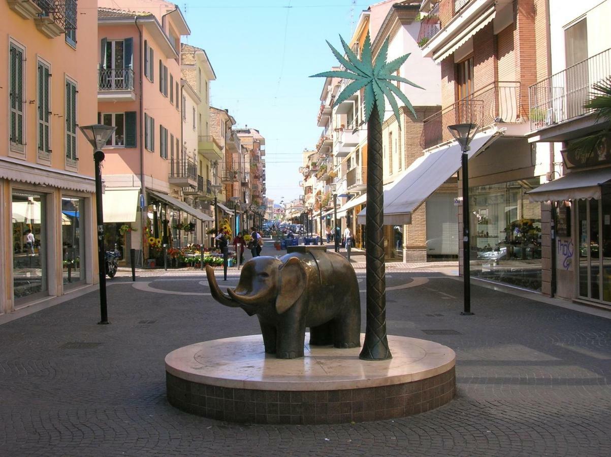 Casavacanze Estate 2 San Benedetto del Tronto Exterior photo